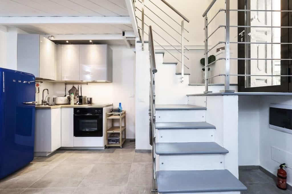 Cozy Loft Navigli, Close To Duomo And Bocconi - Italy Flat Vacation Milan Exterior photo