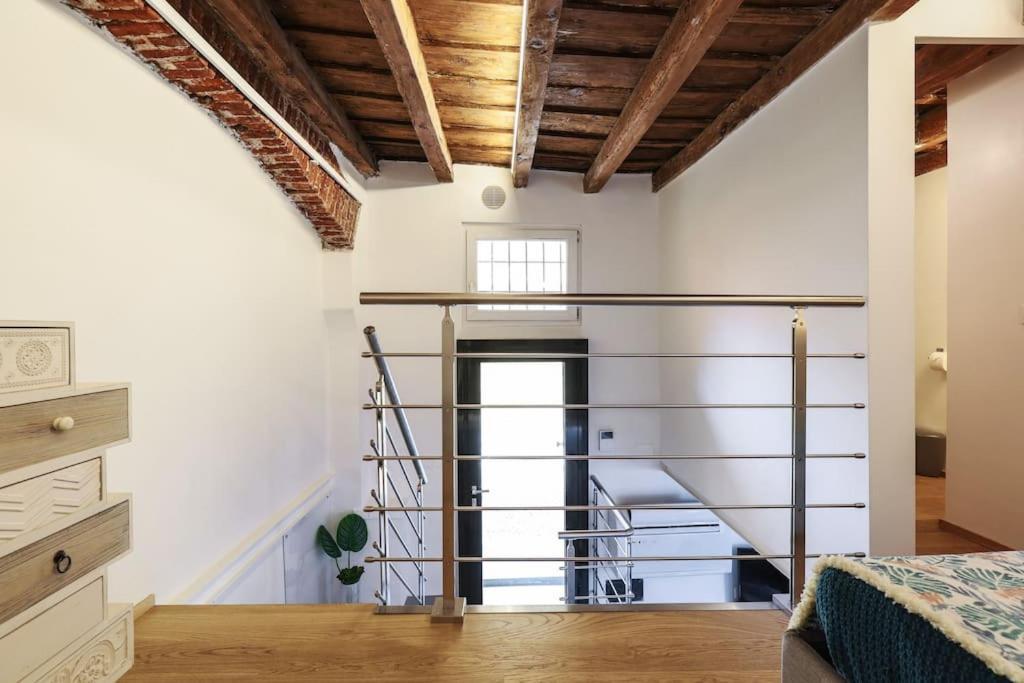 Cozy Loft Navigli, Close To Duomo And Bocconi - Italy Flat Vacation Milan Exterior photo