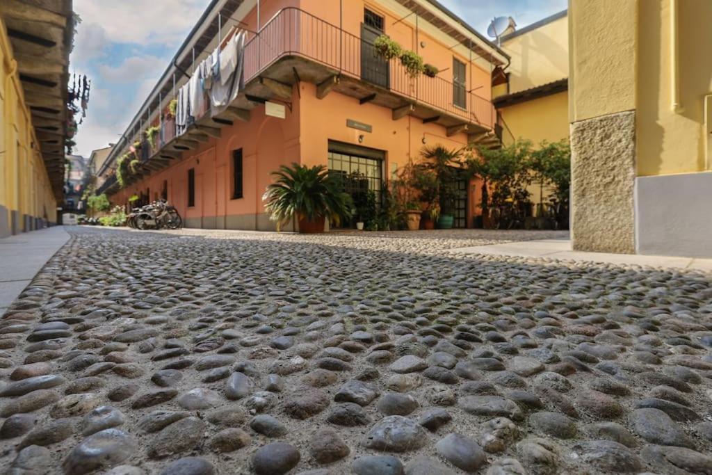 Cozy Loft Navigli, Close To Duomo And Bocconi - Italy Flat Vacation Milan Exterior photo